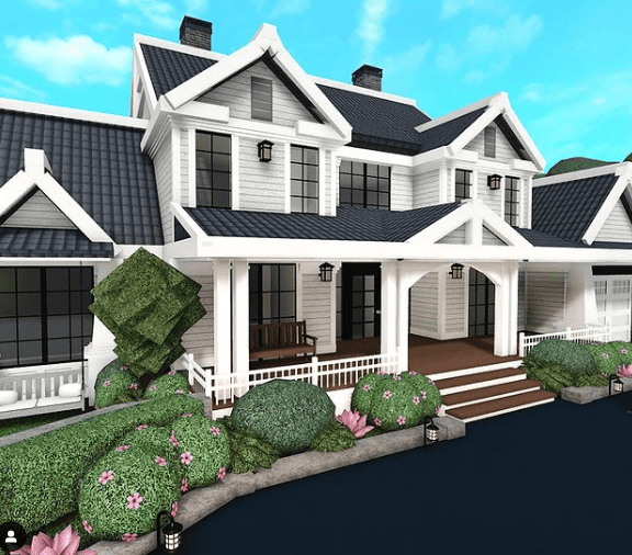 Best Bloxburg Family House Ideas: Where To Find Inspiration - The Blox Club